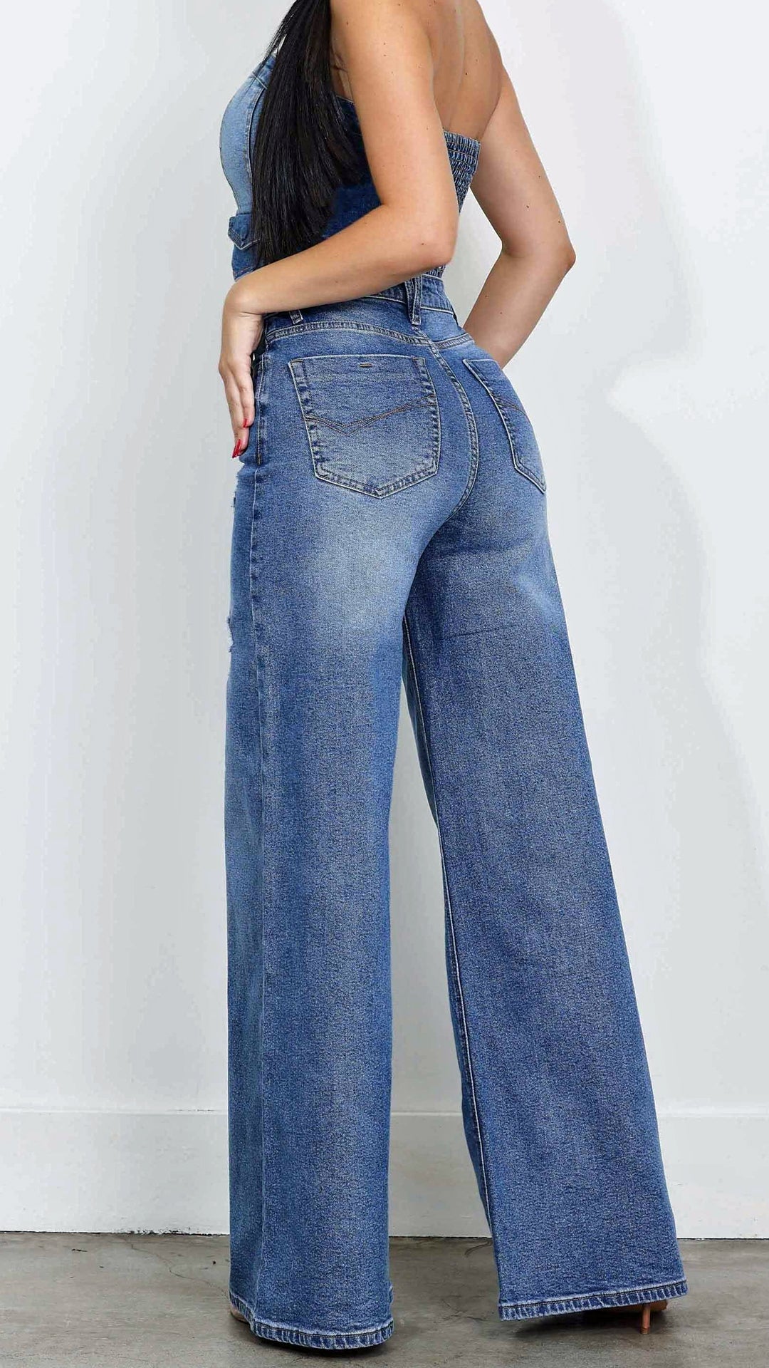 Wide Leg - Rigid With Comfort Stretch